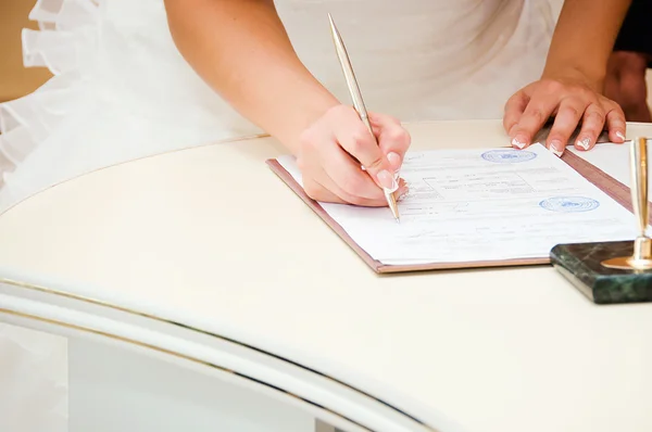 Casarse en una Notaría: Procedimientos Simplificados para Matrimonios Civiles 3 una notaria