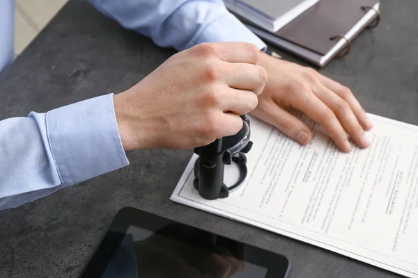 Errores Comunes al Apostillar Documentos en New York y Cómo Evitarlos 4 notaria en nueva york