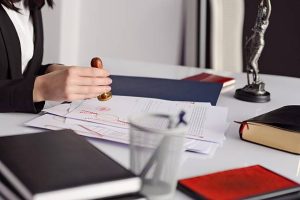 Poderes en NY traduccion