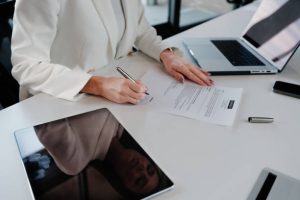 certificacion notarial traducir un documento residentes